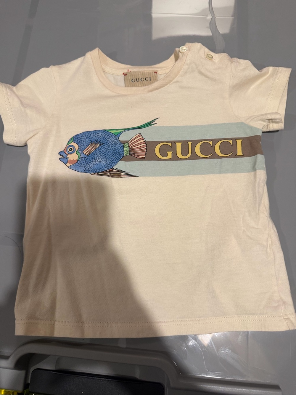 Gucci Cream Kids Short-Sleeve T-Shirt with Blue Fish Graphic